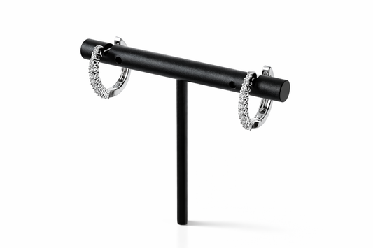 Eksklusive Hoop-øredobber i 14K hvitt gull med naturlige diamanter – 0,20 ctw.