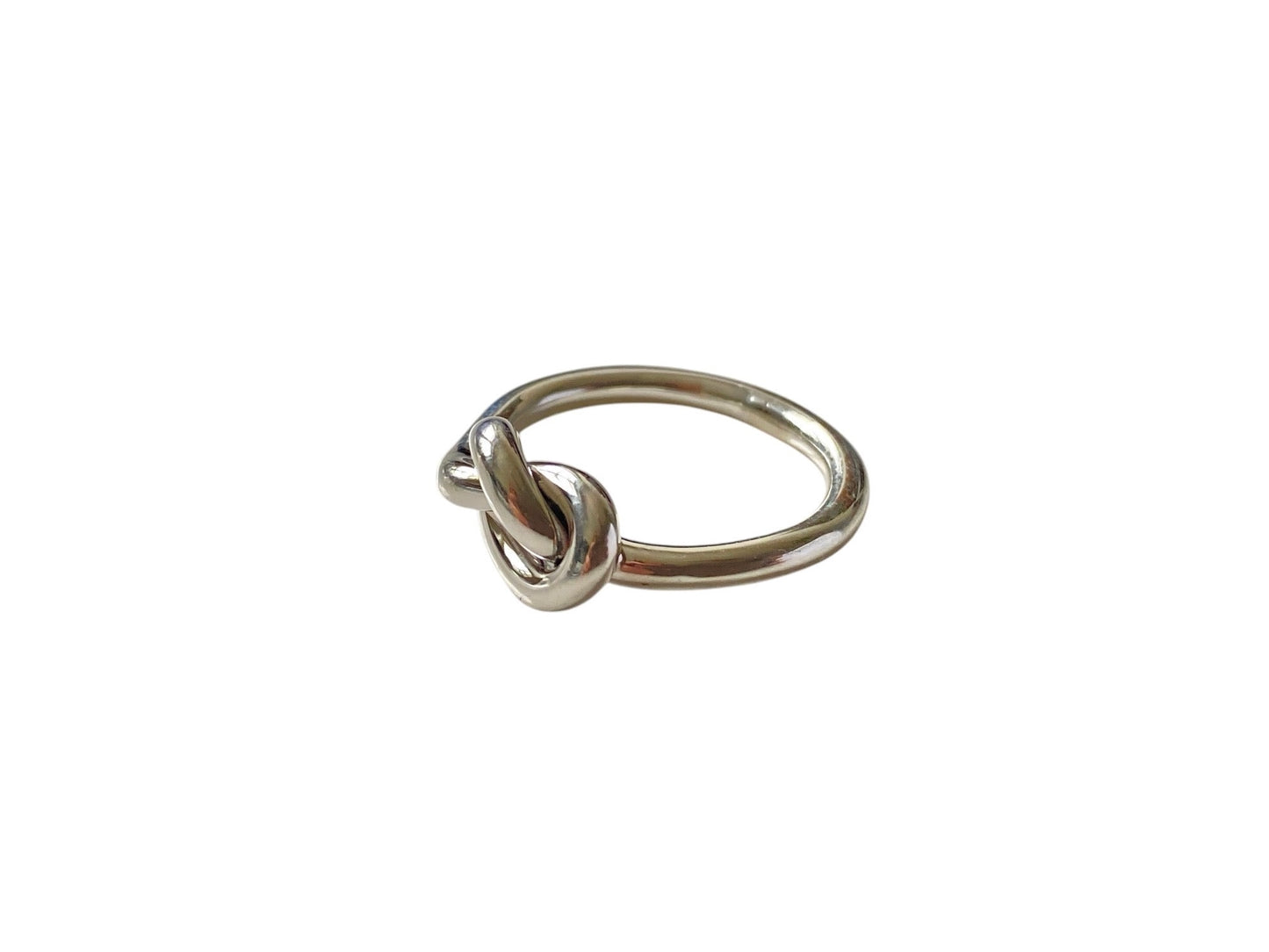 Love Knot ring. Enkel design i 925s Sterling Sølv