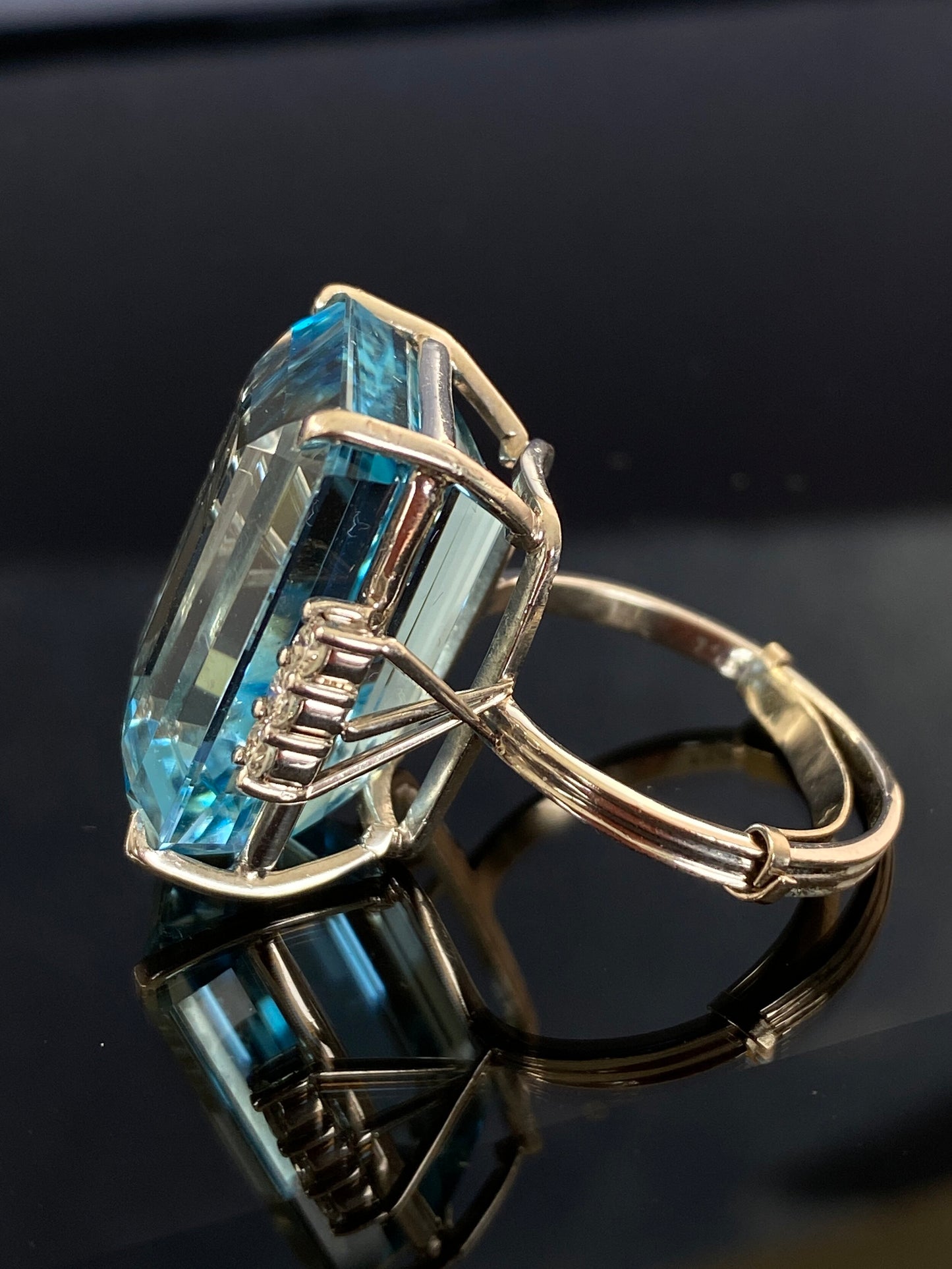 Vintage gullring med Aquamarine