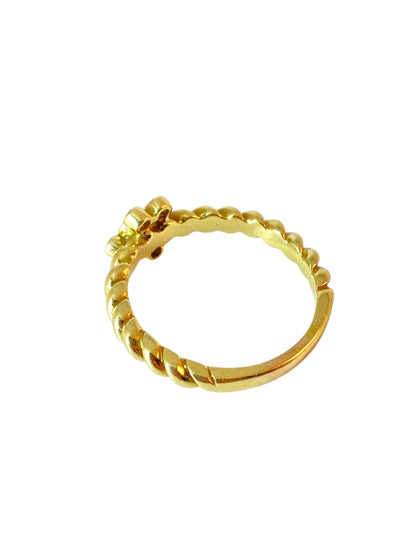 Twisted Diamantring i 14K Gull med Diamanter på ca 0,22 ctw